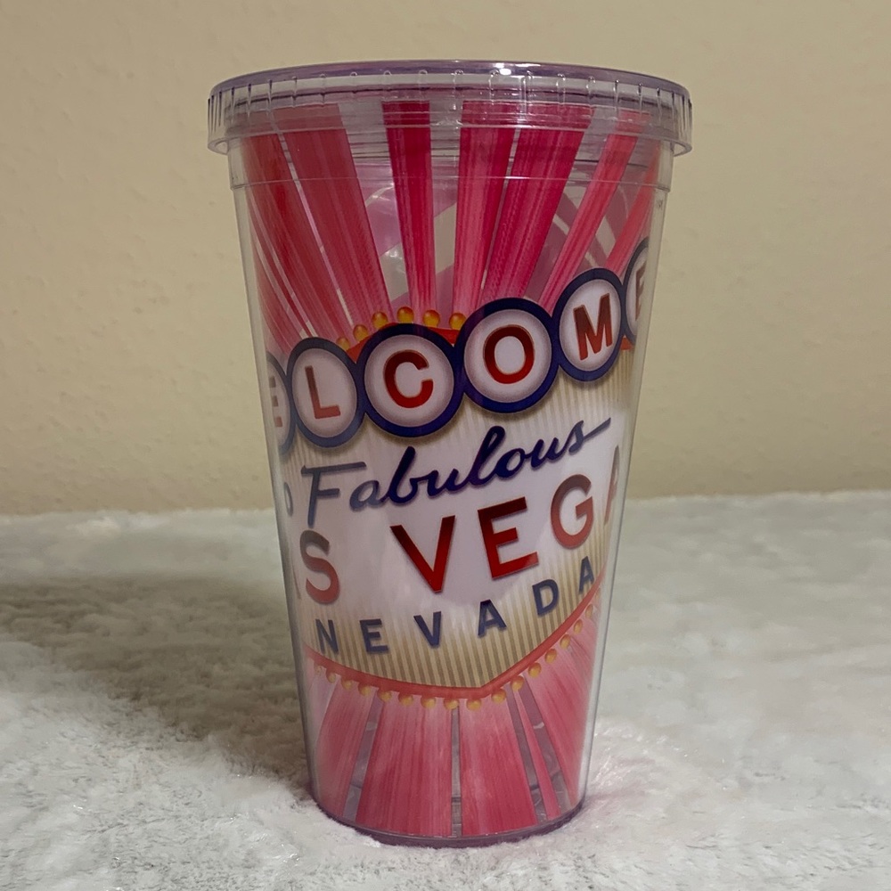Acrylic Tumbler with “Welcome to Fabulous Las Vegas” Sign